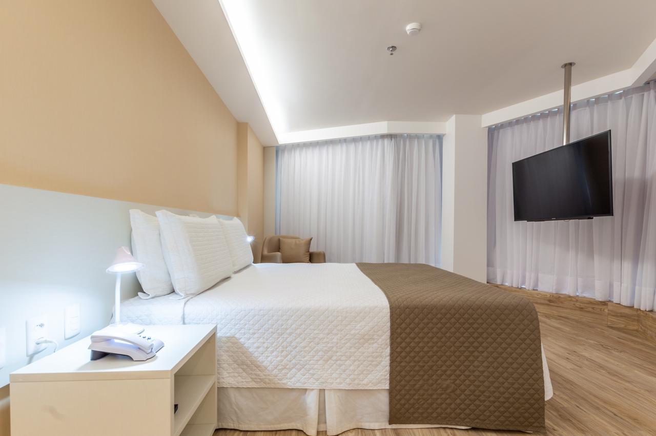 Hotel Brisa Suites Pajucara Maceió Exteriör bild